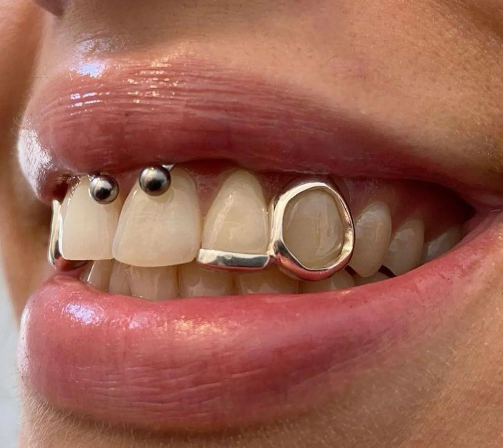 925 Silver & 10K – 18K Real Solid Gold 2 Teeth Fangs Or 4 Teeth Custom Made Grillz with Free Mold kit and Shipping